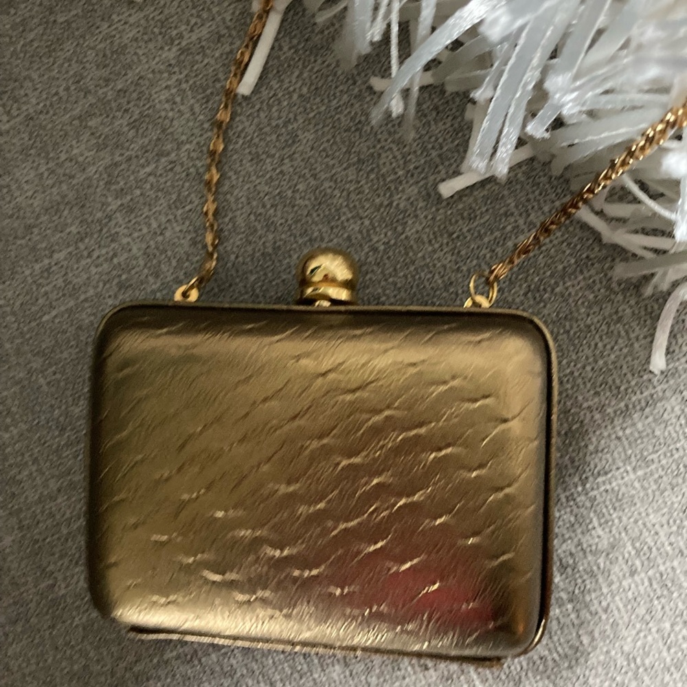 Farnell Paris clutch long chain bag small